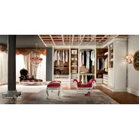 Picture Italian furniture sets for beautiful, luxurious bedrooms - Modenese