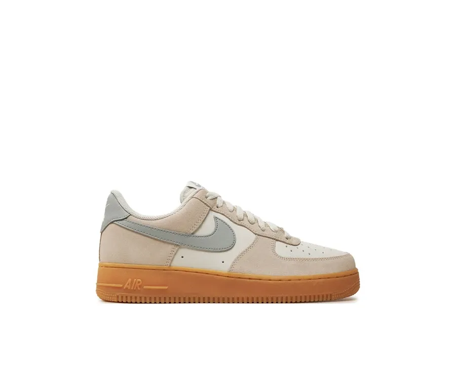 obrazek 1 Nike Sneakersy Air Force 1 '07 Lv8 FQ8714 002 Beżowy