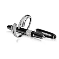 Picture A phenomenal fountain pen decorated with diamonds