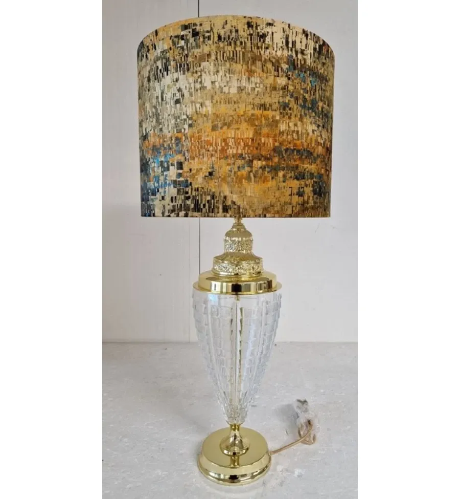 obrazek 1 Stylowa lampa stołowa z przezroczystego florenckiego kryształu ze wspaniałym abażurem – Il Paralume Marina