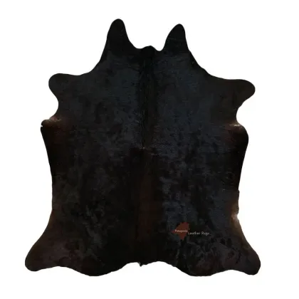 Zdjęcie Piękny dywan ze skóry bydlęcej 174x156 cm