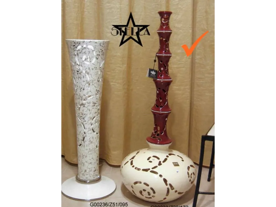 obrazek 1 Urokliwa ceramiczna beżowo - czerwona lampa do salonu