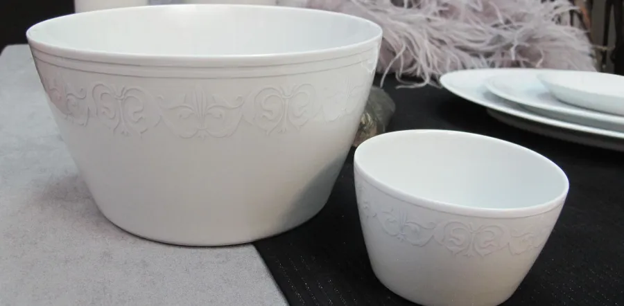 obrazek 4 Piękny i bardzo luksusowy komplet porcelany na stół dla 12 osób - Porcel