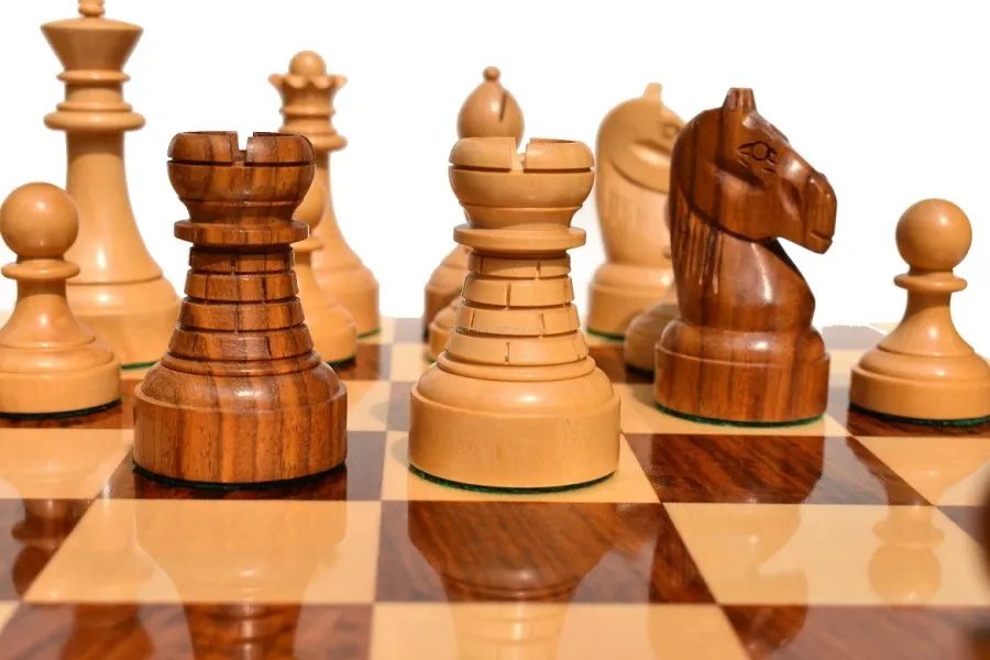 obrazek 9 Luksusowy drewniany zestaw szachowy - The Chess Empire