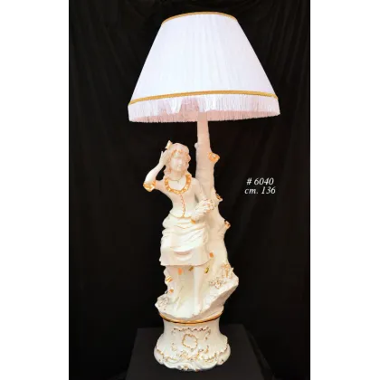 Picture Exclusive large lamp