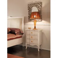 Picture Exclusive bedside table with 3 drawers in a classic style - Stella del Mobile