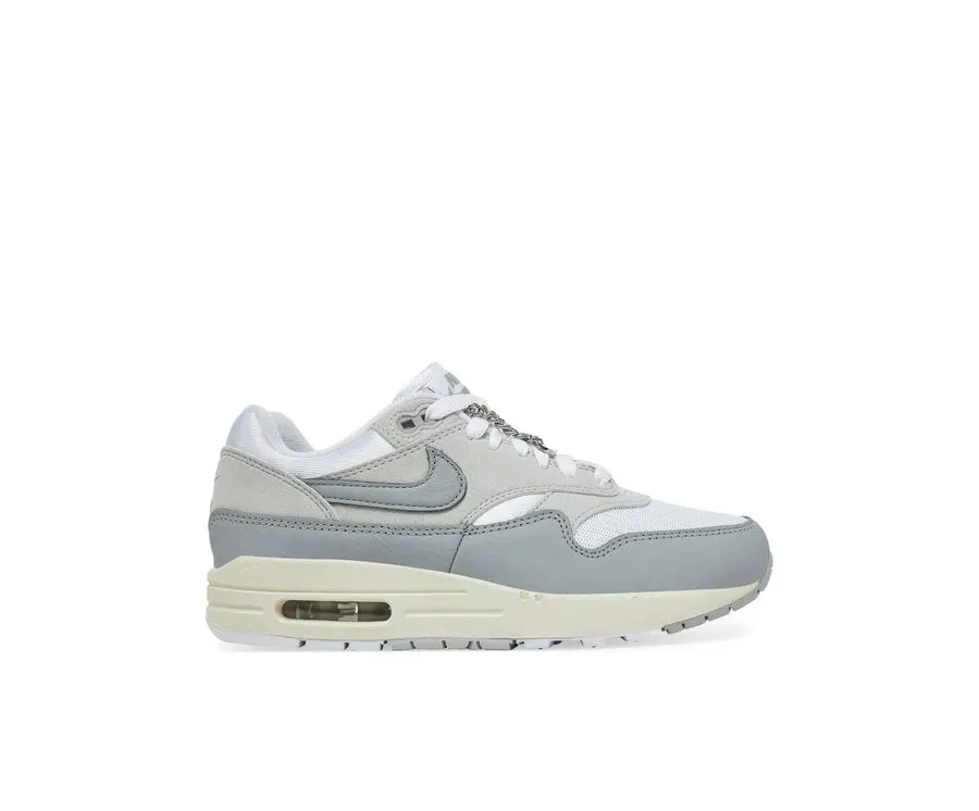 obrazek 1 Nike Sneakersy Air Max 1 87 HF0026 001 Szary