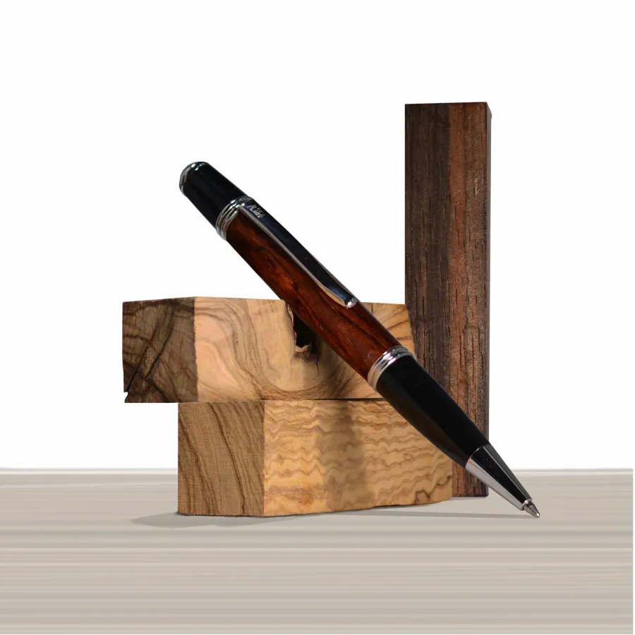 obrazek 3 Stylowy długopis z drewna bubinga - Mantinea Bubinga - M'Art