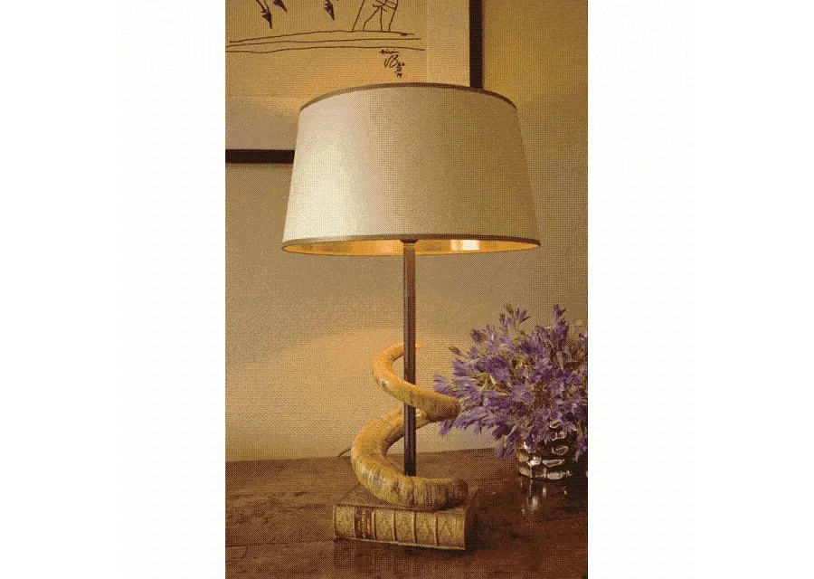 obrazek 1 Lampa z rogami barana