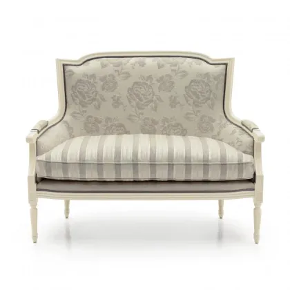 Zdjęcie Beżowa elegancka sofa w stylu klasycznym - Sevensedie