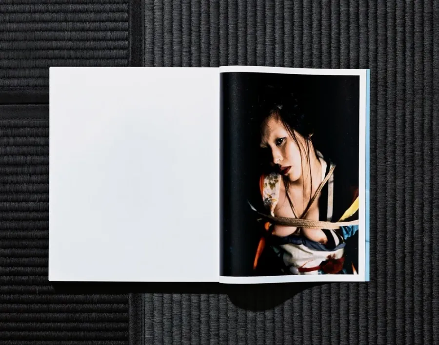 obrazek 28 Książka Nobuyoshi Araki. Bondage - Taschen