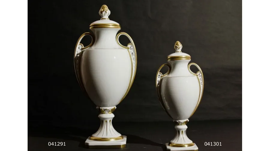 obrazek 3 Porcelanowy dzban z pokrywką stylizowany na amforę MPM Porcellane