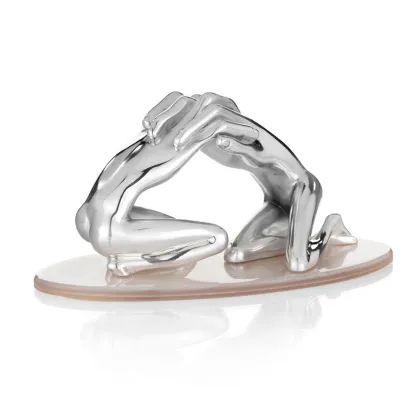 Zdjęcie Stylowa rzeźba z masy perłowej „Uścisk”