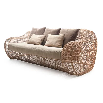 Zdjęcie Rattanowa sofa do ogrodu lub do salonu - luksus od Kenneth Cobonpue