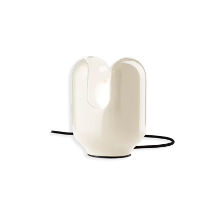 Zdjęcie Stylowa lampka na stolik w stylu awangardowym