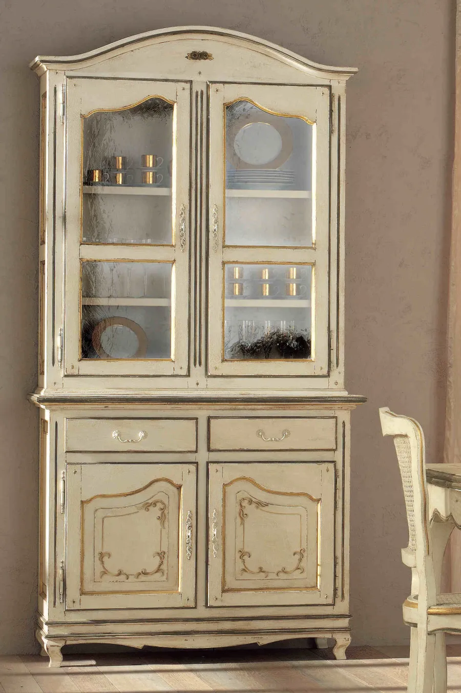 obrazek 1 Luksusowa włoska witryna w stylu prowansalskim - Interiors Italia