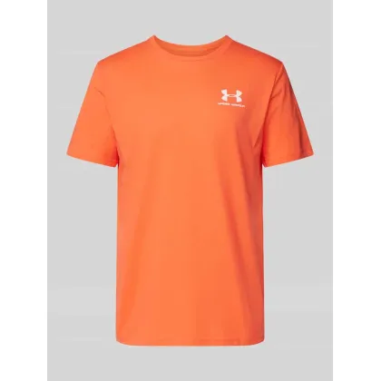 Zdjęcie T-shirt z nadrukiem z logo