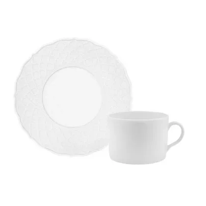 Zdjęcie Fantastyczna porcelanowa filiżanka ze spodkiem do herbaty