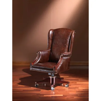 Picture Exclusive chair made of leather - a classic in the office