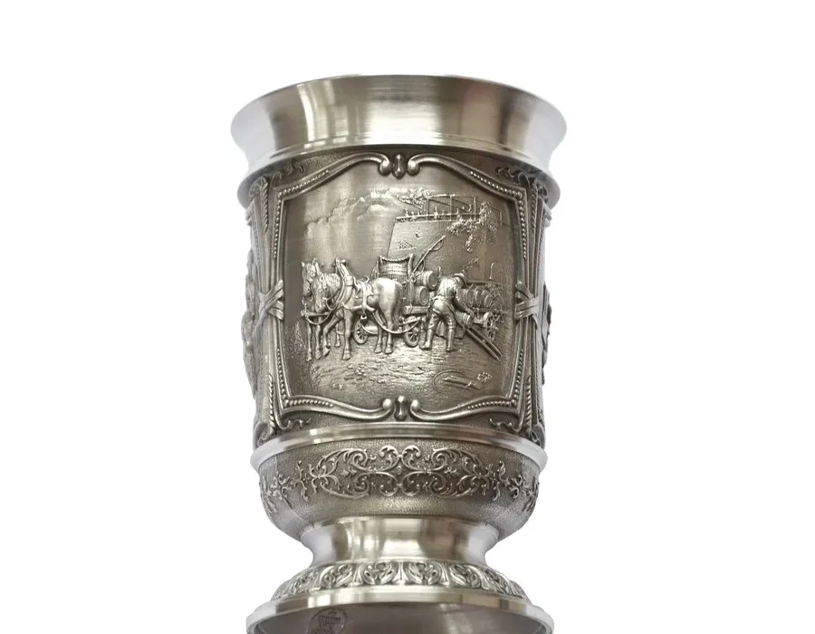 obrazek 3 Cynowy kubek do piwa o pojemności 250 ml