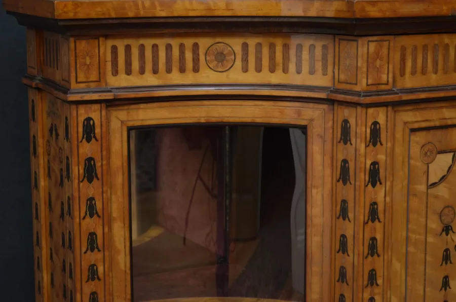 obrazek 10 Wyjątkowy edwardiański kredens/witryna Maple & Co, z inkrustowanym blatem - antyk