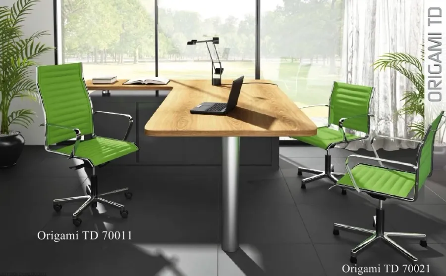 picture 1 Leather office armchair in juicy colors