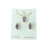 Zdjęcie Zestaw wysadzany owalnymi fioletowymi kamieniami o wymiarach 7x5mm i cyrkonią o średnicy 3mm. Łańcuszek wenecki o długości 42 cm z zapięciem na sprężynę