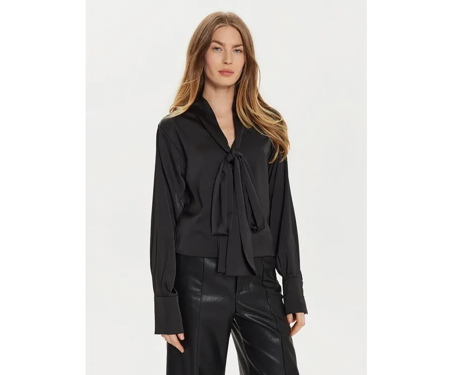 obrazek 1 Eleh Bluzka E00198 Czarny Regular Fit