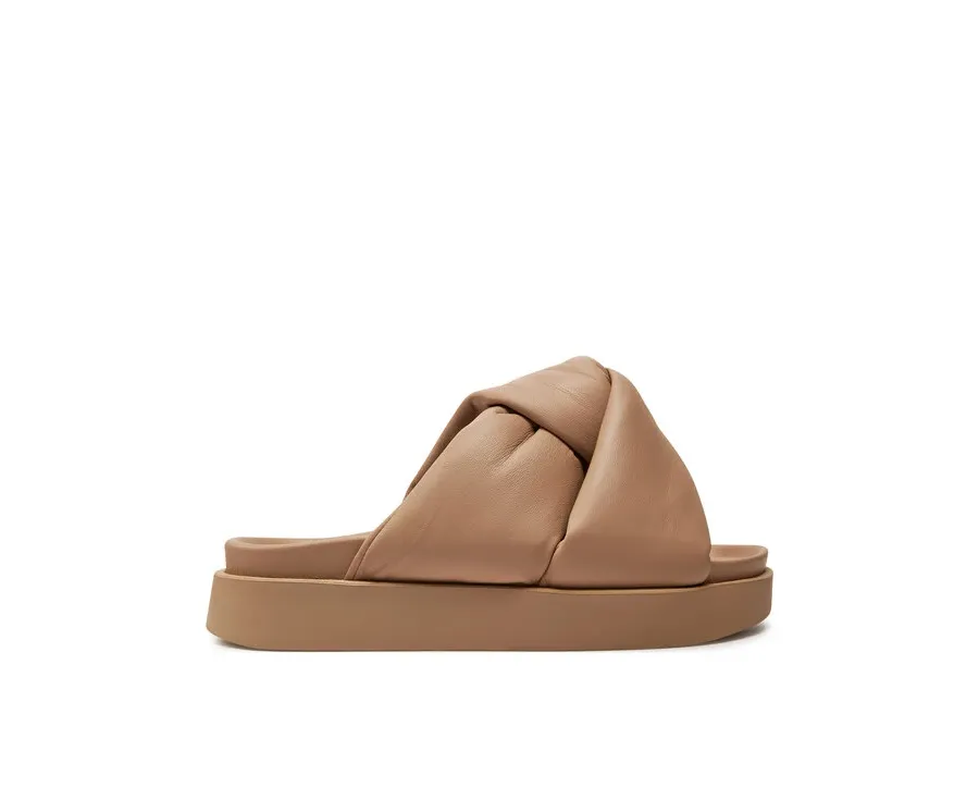 obrazek 1 Inuikii Klapki Soft Crossed 70104-140 Beżowy