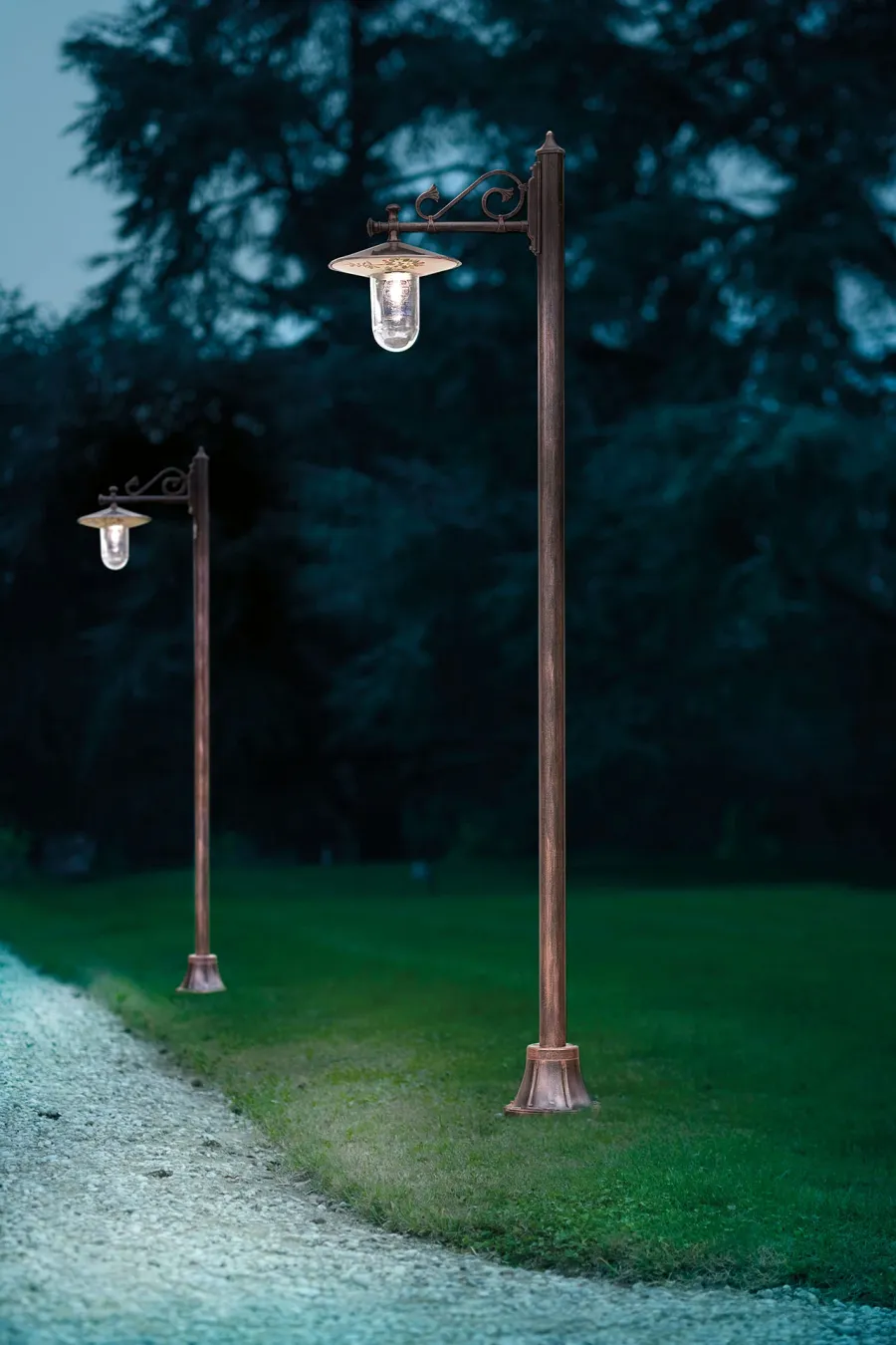 obrazek 2 Oryginalna włoska lampa w stylu klasycznym na zewnątrz
