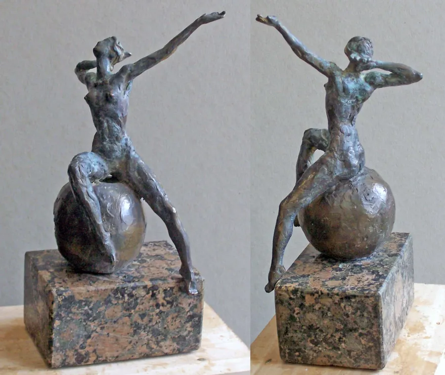picture 1 Beautiful patinated bronze sculpture - perfect as a gift