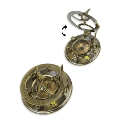 Zdjęcie Oryginalny kompas wykonany z brązu