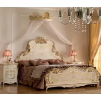 Picture A unique Italian classic bed
