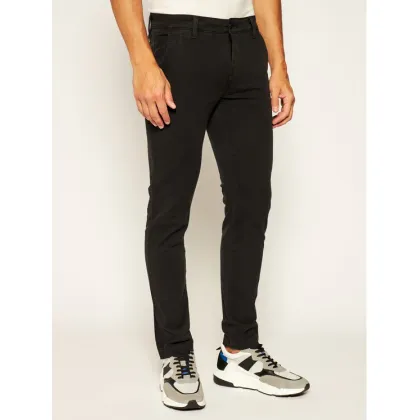 Zdjęcie Levi's® Chinosy Standard II 17196-0005 Czarny Tapered Fit