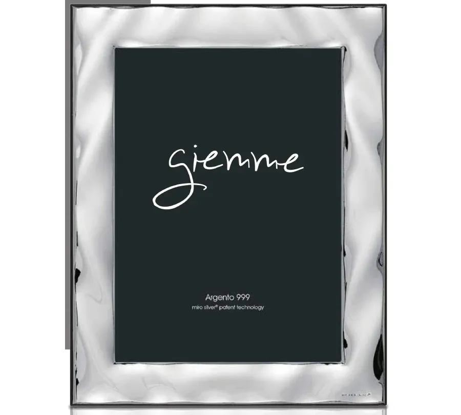 picture 1 Photo frame 13x18 cm in silver with a unique design