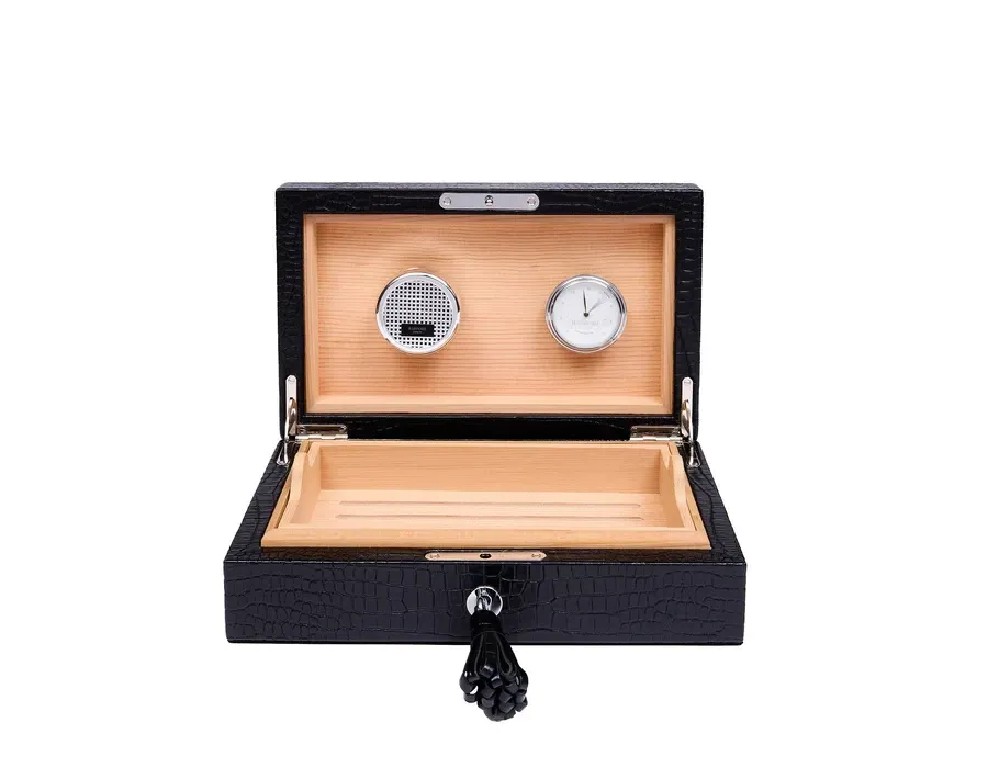 obrazek 1 Skrzynia na cygara o róznych rozmiarach