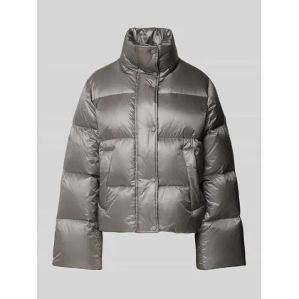 Zdjęcie Kurtka puchowa o kroju regular fit z lekkiego nylonu ze stójką