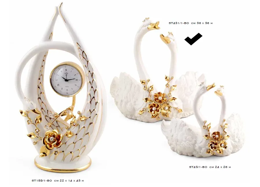 picture 1 A wonderful decoration made of Italian ceramics - swans with golden flowers - Bruno Costenaro