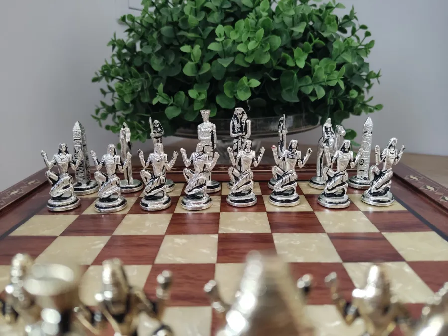 obrazek 5 Plansza z egipskimi figurami do gry w szachy - Helena Woodart