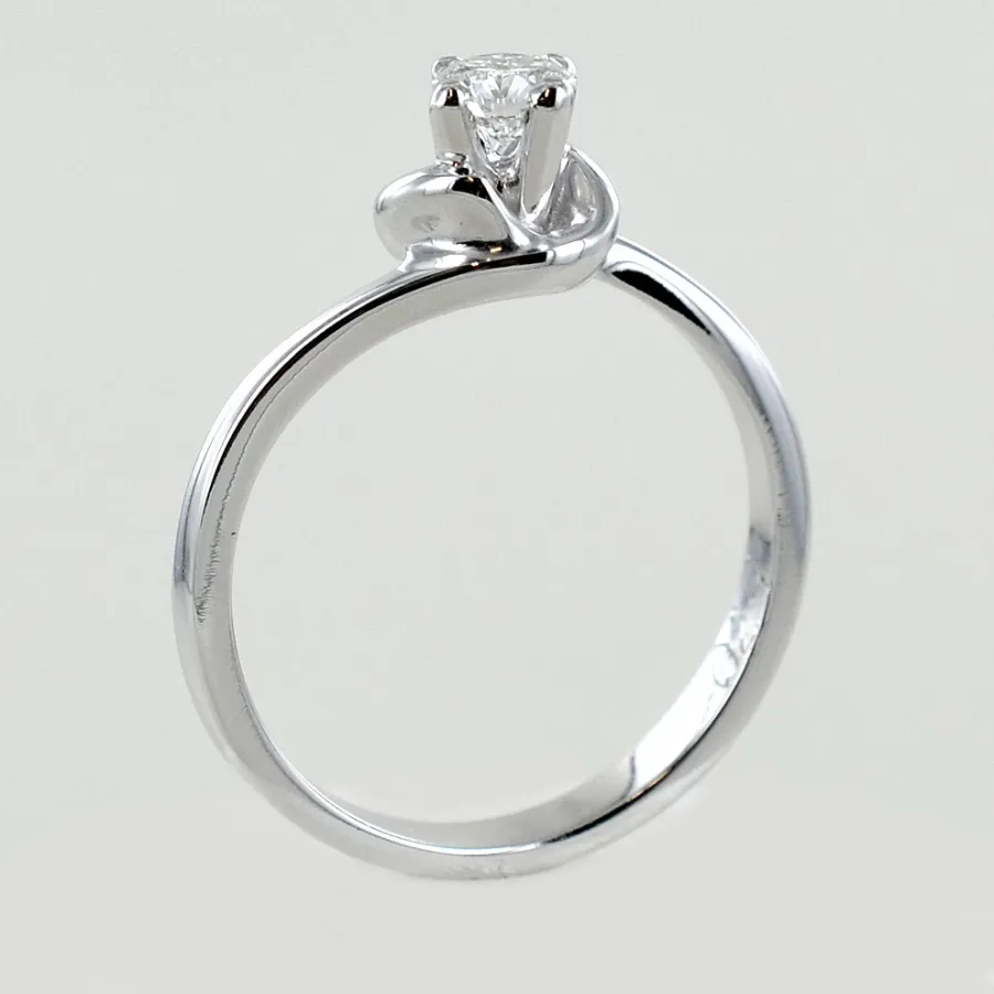 obrazek 5 Wyjątkowy pierścionek Solitaire z brylantem 0,24 ct
