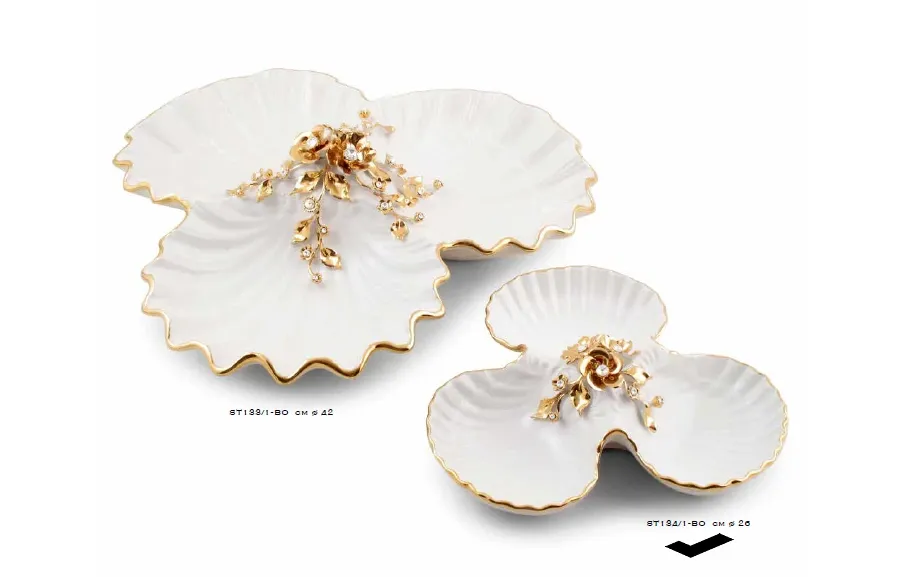 picture 1 A beautiful, small triple shell with flowers and crystals - Bruno Costenaro