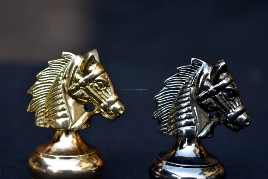 obrazek 3 Piękne mosiężne pionki idealne dla miłośników szachów - The Chess Empire
