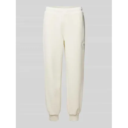 Zdjęcie Spodnie dresowe o kroju relaxed fit z naszywką z logo