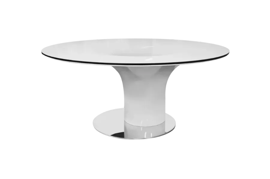 white lacquered table