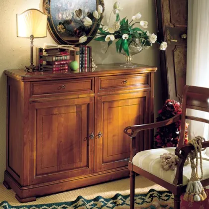 Zdjęcie Elegancka włoska komoda z drewna litego