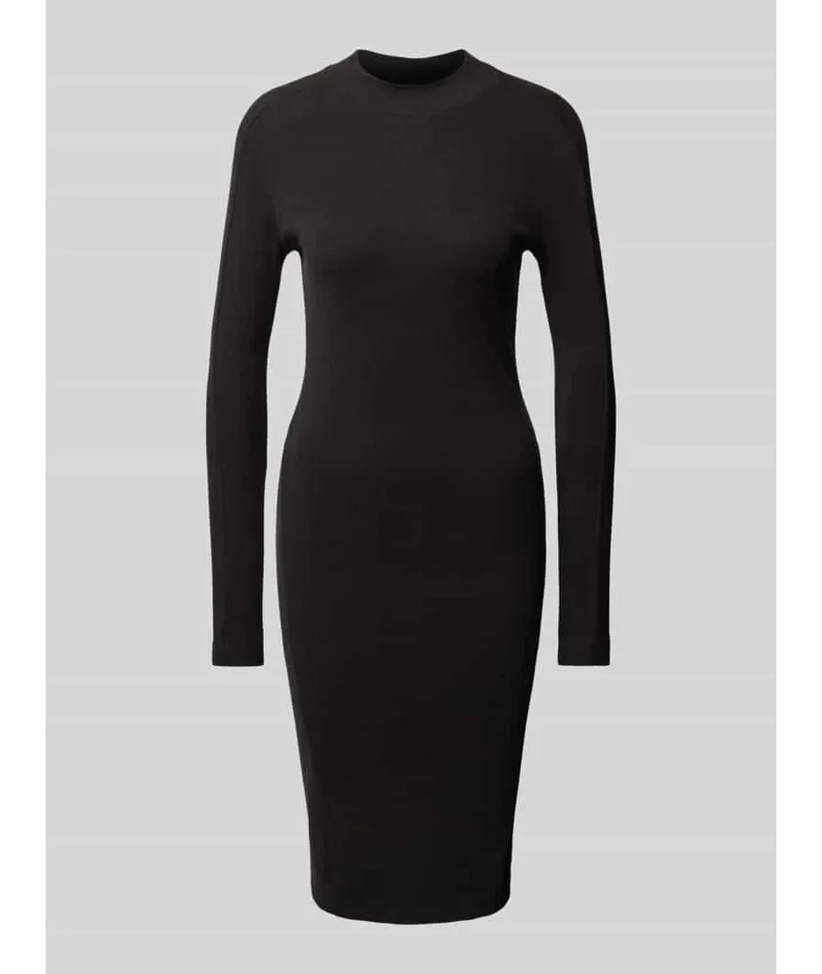 obrazek 1 Sukienka o długości do kolan z drobnym prążkowaniem