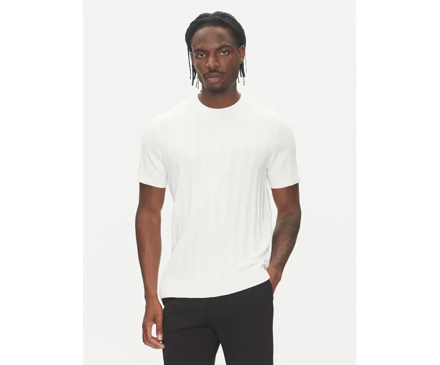 obrazek 1 Lindbergh Sweter 30-804064 Biały Relaxed Fit