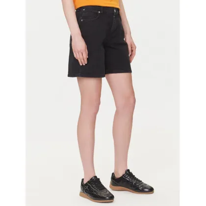 Zdjęcie Mustang Szorty jeansowe Jodie 1016562 Czarny Regular Fit
