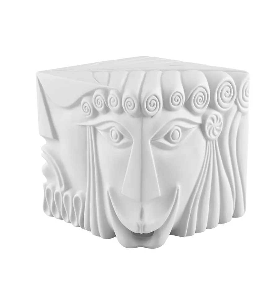 obrazek 1 Rzeźba wykonana z porcelany przedstawiająca Tragedię i Komedię  - Vista Alegre
