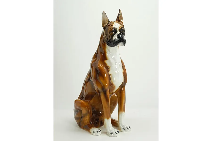 obrazek 1 Piękny Bulldog wykonany z ceramiki